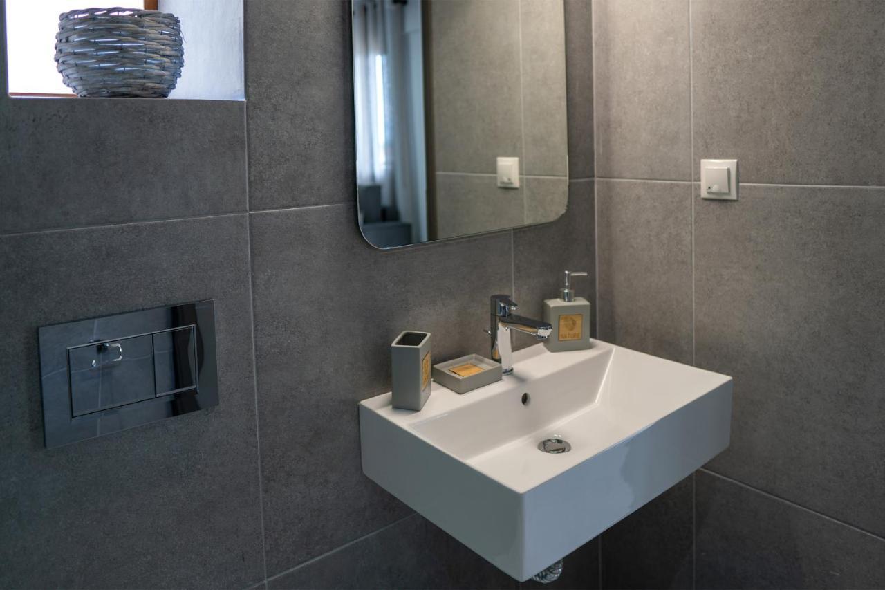 Apartment Sea View Grek Nea 3 *