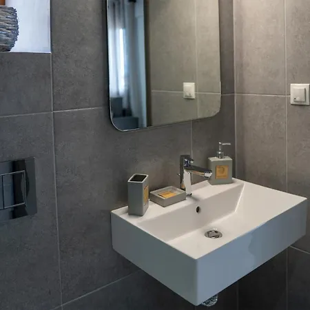 Sea View Apartment Grek Nea 3 Nea Roda Exterior photo